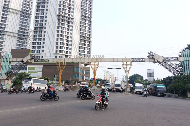 Berdiri 10 Tahun, Gapura Kota Bekasi Dibongkar