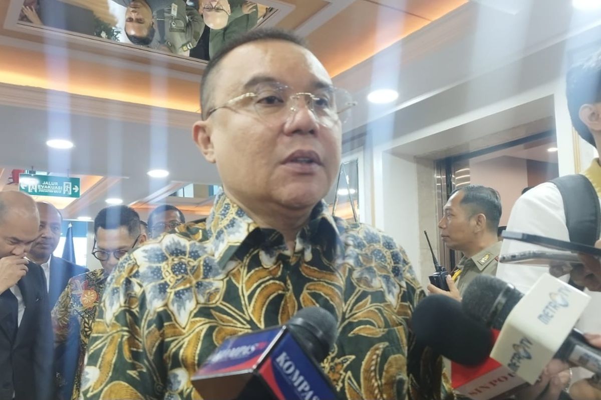 Menteri Satryo Brodjonegoro Didemo Pegawai Kemendikti, DPR: Kami Akan Kaji