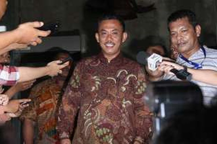 Ketua DPRD DKI Jakarta Prasetyo Edi Marsudi seusai diperiksa di Gedung KPK, Jakarta, Senin (11/4/2016).
