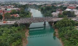 DLH Jabar Denda Rp 3,5 Miliar Perusahaan yang Cemari Sungai Citarum