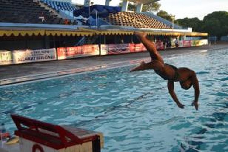 Jelang KRAPSI 36 di kolam renang Tirta Krida, Maguwo, Yogyakarta, 27-30 Desember 2014.