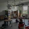 Sekolah Kembali Dibuka di Sejumlah Negara Setelah Kasus Covid-19 Menurun