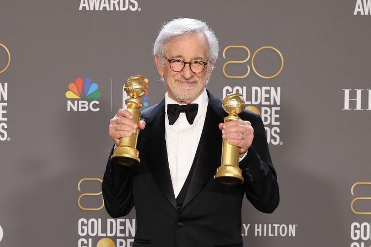 Sutradara Steven Spielberg memenangi Golden Globe untuk Best Director dan Best Picture- Motion Picture - Drama untuk film The Fabelmans di ajang Golden Globes Awards 2023 di The Beverly Hilton, Beverly Hills, California, Selasa (10/1/2023).