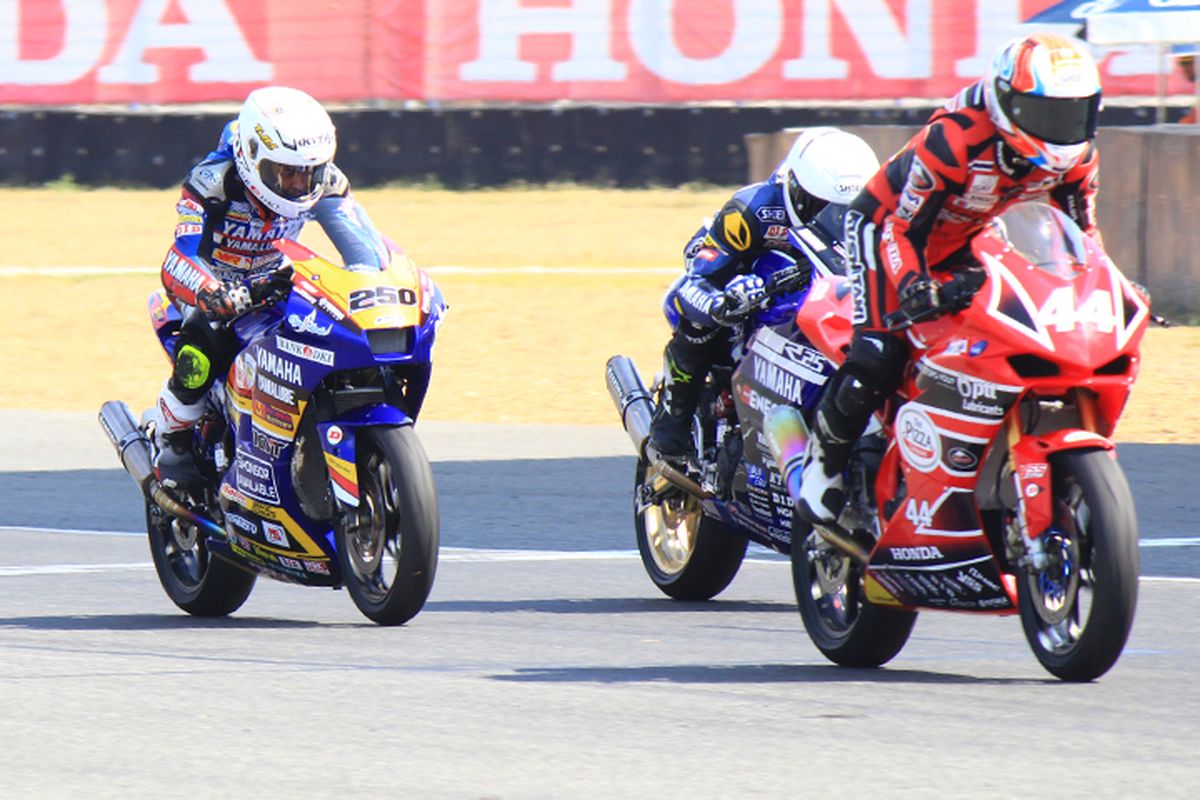 Muklada Sarapuech dari A.P. Honda Racing Thailand berhasil menjuarai balap kedua AP250 di Buriram, Minggu (4/3/2018)