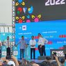 Jokowi dan Anies Serahkan Piala kepada Pemenang Formula E Jakarta