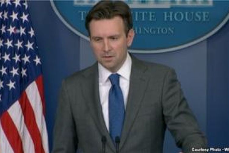 Juru bicara Gedung Putih Josh Earnest menegaskan, penutupan Guantanamo masih menjadi prioritas pemerintahan Obama