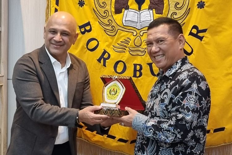 Universitas Borobudur Jakarta dan Parallaxnet menjalin kerja sama dalam pengintegrasian pembelajaran digital pada 22 Januari 2024 di Kampus Borobudur Jakarta.
