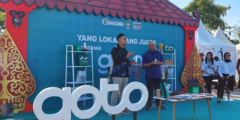 Menkop-UKM Ramaikan Live Shopping Tokopedia Dan Ajak Flexing Produk Lokal