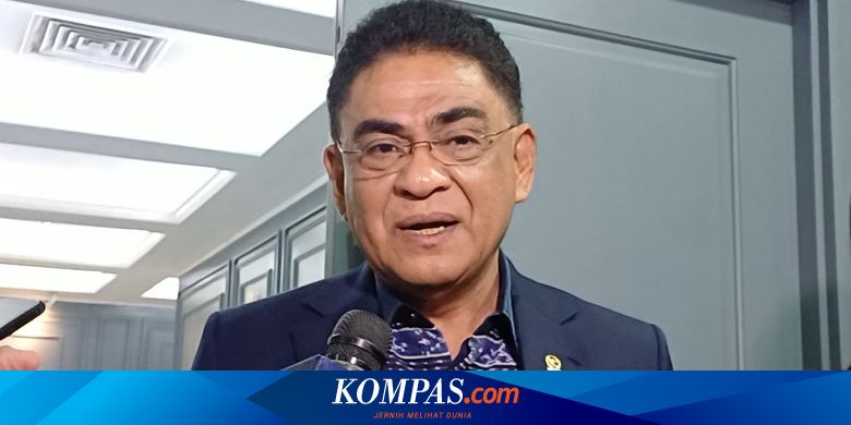 Soeharto Jadi Pahlawan, PDIP Nilai Pemerintah Abaikan Suara Penolakan

Baca selengkapnya: 

~RKD #Soeharto #Pahlawan #PDIP