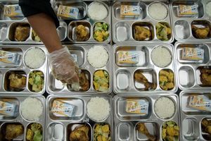 BGN: 8.182 SPPG MBG Pernah Disuspend, 2.213 Masih Dihentikan
