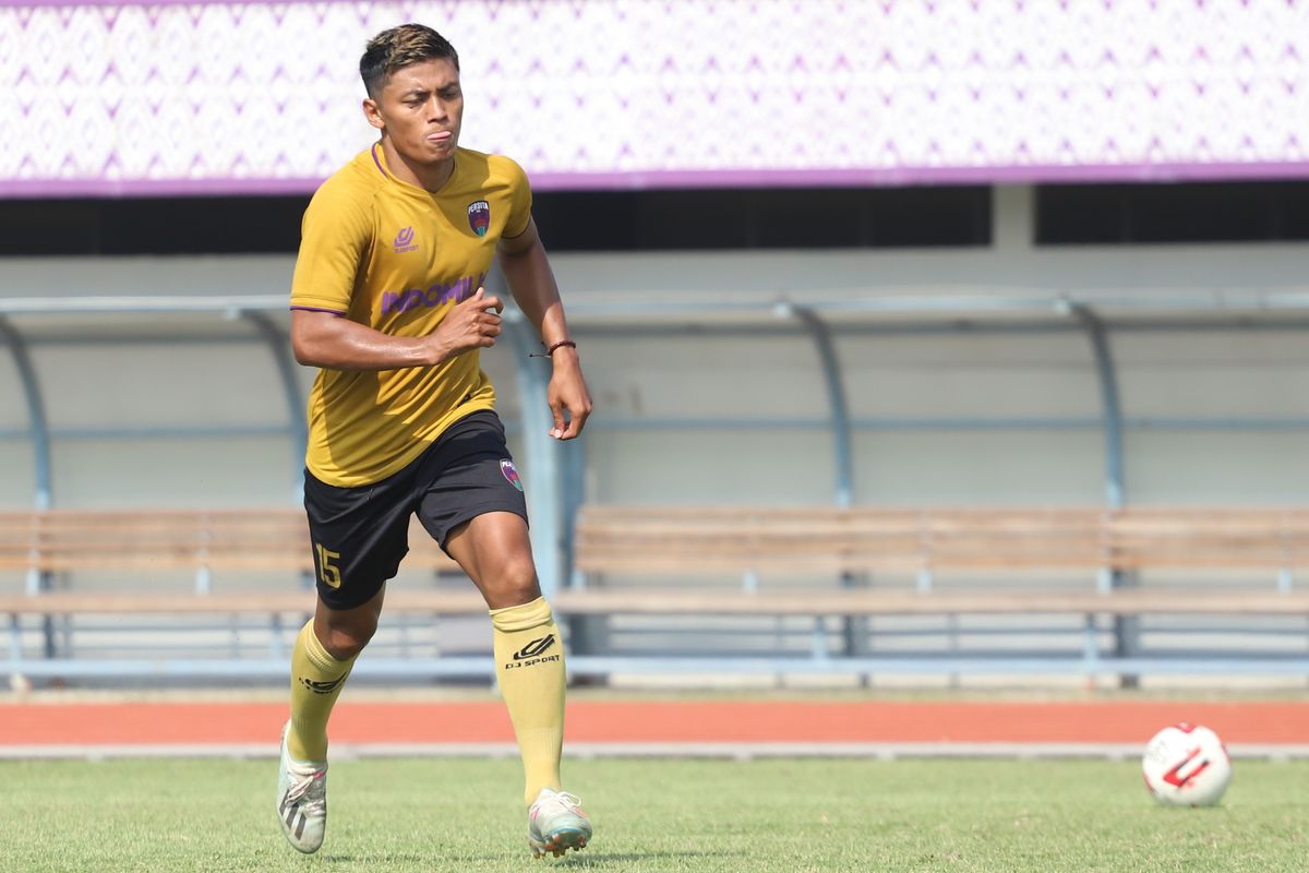 Pemain baru Persita Tangerang untuk musim 2021, Irsyad Maulana