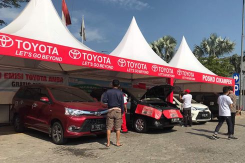 Kesibukan di Posko Siaga Toyota