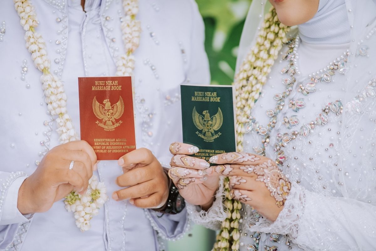 Ilustrasi pernikahan. Angka pernikahan di Indonesia pada 2023 capai titik terendah selama lebih dari seperempat abad. Sementara perceraian justru sebaliknya.