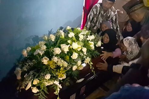 Duka Pemakaman Pramugari Lion Air di Madiun, 