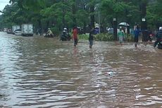 Banjir di Jalan Kayu Putih, Akses ke Kelapa Gading Lumpuh