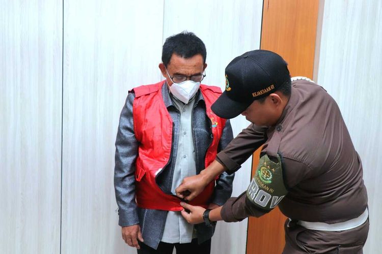 Eks Pj Bupati Maluku Tengah Ditahan atas Dugaan Korupsi Proyek Air Bersih Pulau Haruku