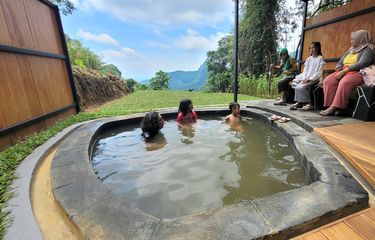pemandian air panas ala jepang
