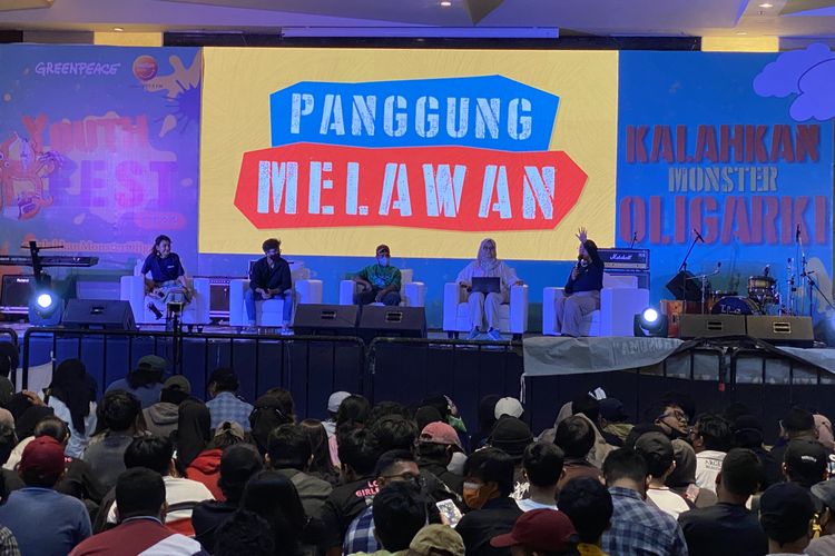 Menyambut Sumpah Pemuda, Greenpeace Indonesia menggelar Youth Fest: Rebuild Indonesia di Ballroom Kuningan City, Jakarta pada 28 Oktober 2022.