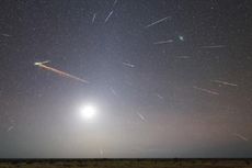 Cahaya Berpendaran di Langit Dubai, Meteor atau Satelit?