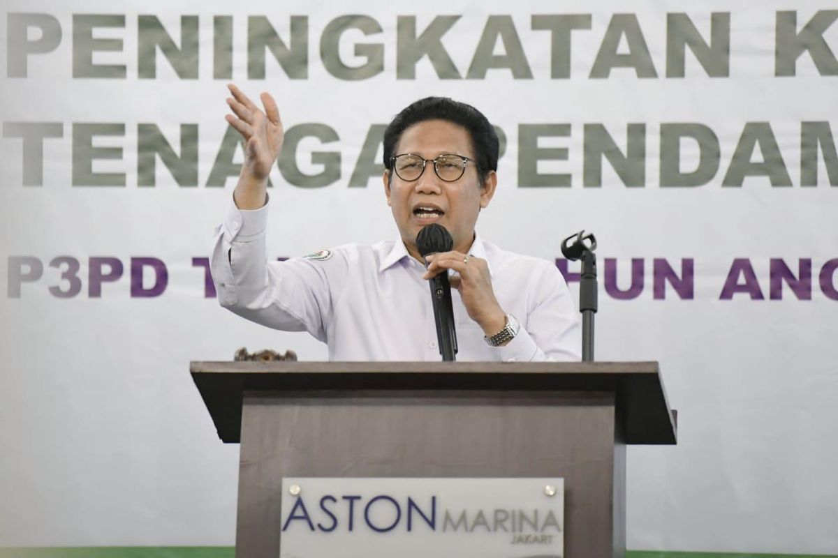 Gus Menteri saat membuka acara Training of Trainer (TOT) Peningkatan Kapasitas Tenaga Pendamping Profesional di Jakarta, Selasa (17/11/2020).

