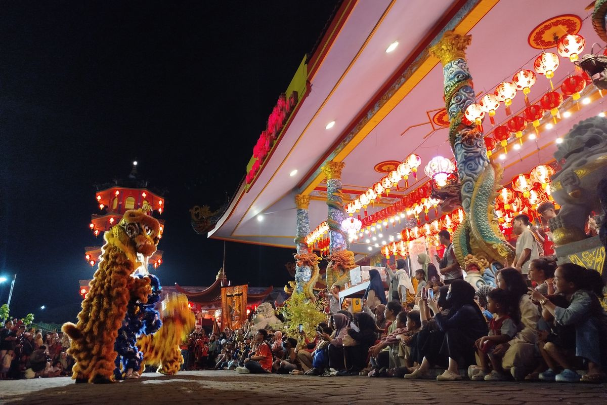 HOO TONG BIO, WARISAN 242 TAHUN YANG MENYALA DI JANTUNG BANYUWANGI