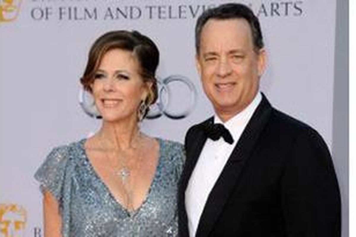 Tom Hanks dan Rita Wilson, selalu berusaha membahagiakan dalam pernikahan.