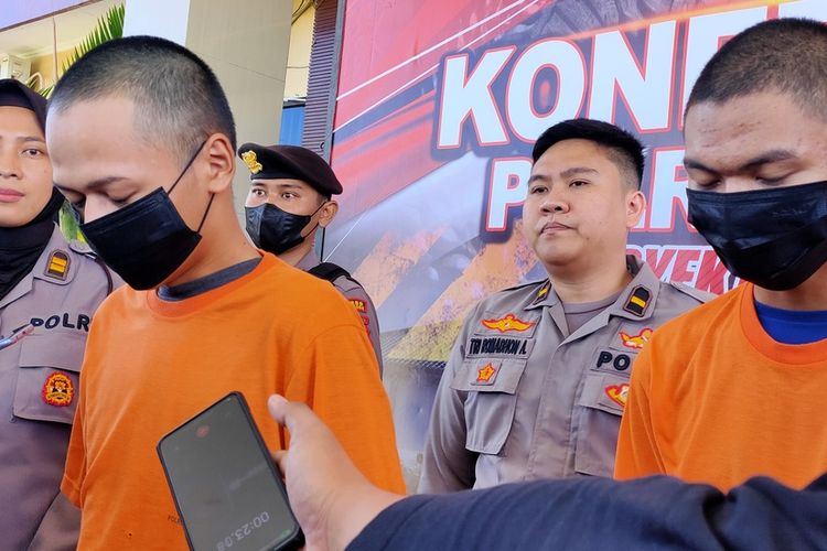 Polisi amankan dua pemuda yang menganiaya temannya di sebuah penginapan melati di Kalurahan Glagah, Kapanewon Temon, Kabupaten Kulon Progo, Daerah Istimewa Yogyakarta.