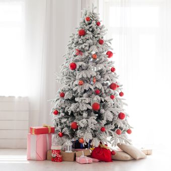 Ilustrasi pohon Natal berwarna putih