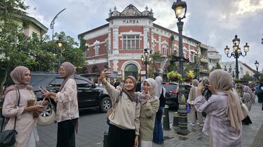 Cuaca Tak Pasti Selama Libur Lebaran 2026, Tren Bergeser ke Wisata Perkotaan