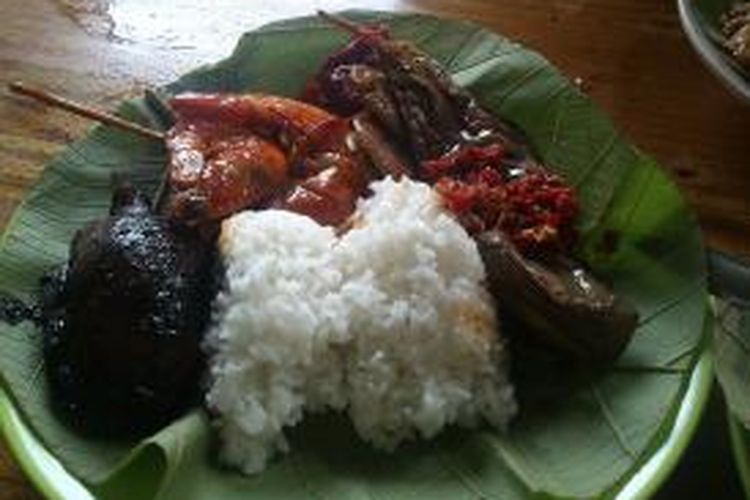 Nasi Jamblang Khas Cirebon