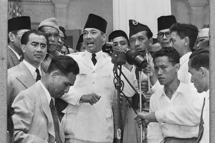 Soekarno dalam Sidang Umum MPRS ke-II bulan Mei 1963.
