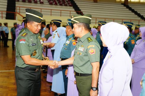 Panglima TNI Terima Laporan Kenaikan Pangkat 66 Perwira Tinggi, Dankodiklatad dan Kapuspen Naik Satu Bintang