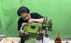 Asa UMKM Rajutan Bandung Bertahan di Tengah Gempuran Barang Impor