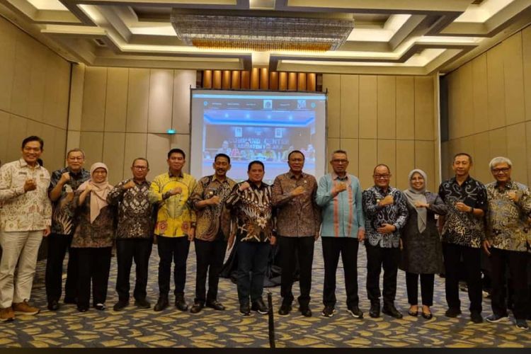 Pj Bupati Konawe Harmin Ramba saat menghadiri Rapat Koordinasi Nasional Lintas Sektor yang digelar oleh Kementerian Agraria dan Tata Ruang/Badan Pertanahan Nasional (ATR/BPN) di Hotel Sheraton Grand Jakarta, Selasa (31/1/2024).