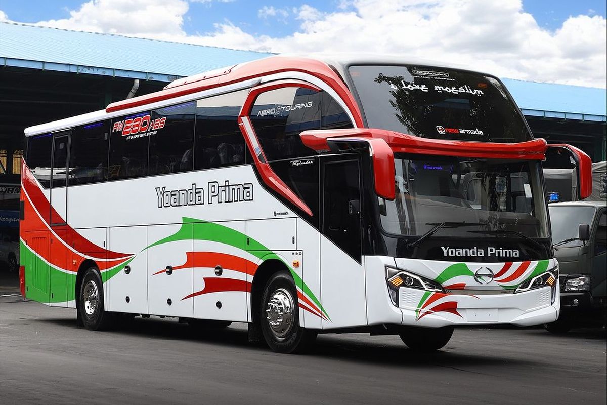 Bus baru PO Yoanda Prima