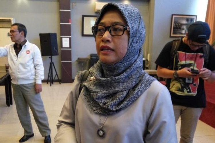 Ketua Bawaslu DKI Mimah Susanti saat di kawasan Menteng, Jakarta Pusat, Sabtu (18/2/2017).