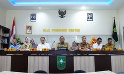 Pj Gubernur Riau Hadiri Rakor Pengendalian Inflasi Daerah bersama Kemendagri dan Presiden Prabowo