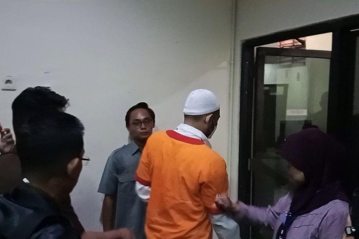 Nenek Gamma Serang Aipda Robig Saat Sidang Perdana: Saya Belum Terima!