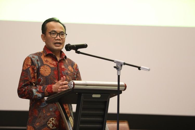  Sesmenko Susiwijono dalam acara pelantikan Anggota Kebijakan Strategis BP Batam.