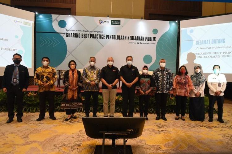 Dokumentasi Seminar Indeks Kualitas Kebijakan (IKK) ?Sharing Best Practice Pengelolaan Kebijakan Publik? yang diselenggarakan LAN dan Tanoto Foundation di Grand Ballroom, Hotel Sultan, Jakarta, Rabu (1/12/2021).