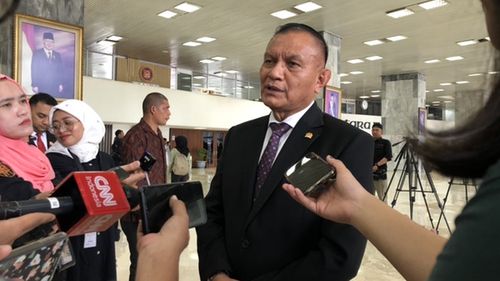 Tunggu Langkah Politik Gibran soal Parpol, Golkar: Mengalir Saja Dulu