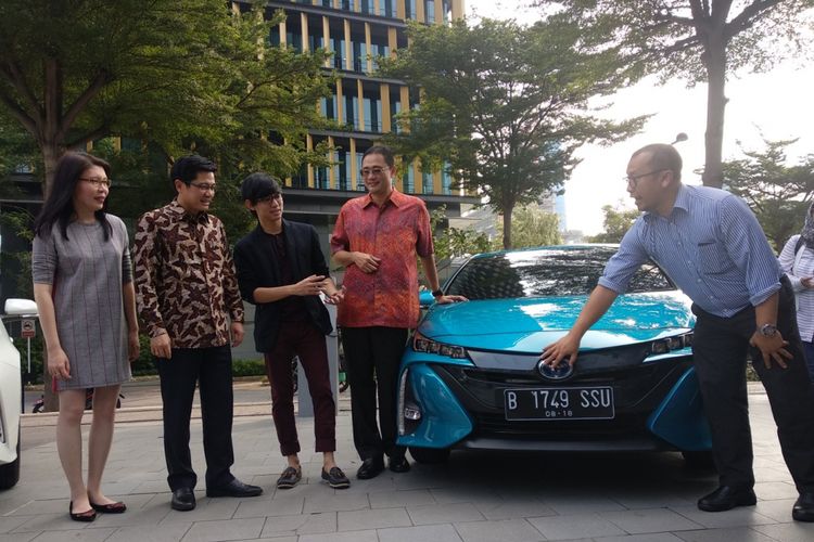 Toyota Astra Motor bawa Prius Plug In Hybrid di GIIAS 2018