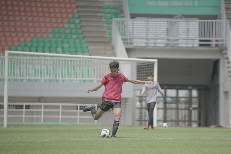 Suasana seleksi hari pertama Garuda Select di Stadion Pakansari, Kamis (29/10/2020).