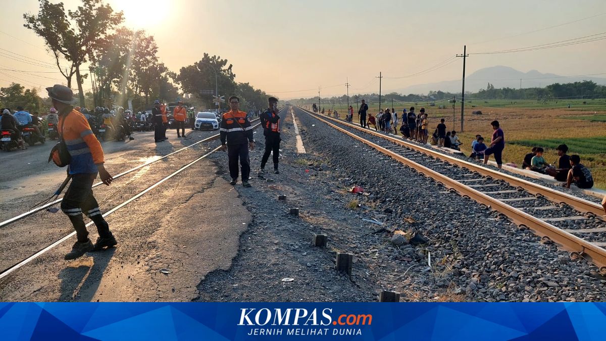 KA Ranggajati Terlambat 2,5 Jam Imbas KA Logawa Tertemper Truk di Madiun
