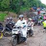 Imbas Jalan Amblas, Kendaraan Sumbu Tiga Dilarang Melintasi Sumedang