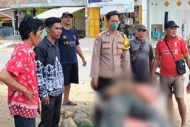 Selamatkan Putrinya yang Terseret Ombak, Ayah di Tanggamus Lampung Justru Tewas Tenggelam