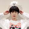Dapat Kejutan Ulang Tahun dari ARMY Saat Konser PTD On Stage, Jin BTS Terharu