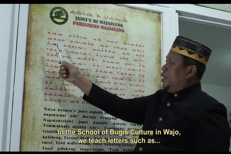 Aksara Bugis diajarkan di Sekolah Budaya Bugis Kabupaten Wajo. 