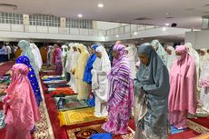 Besok 1 Ramadhan, Warga Laksanakan Tarawih Pertama di Masjid KH Hasyim Asy'ari
