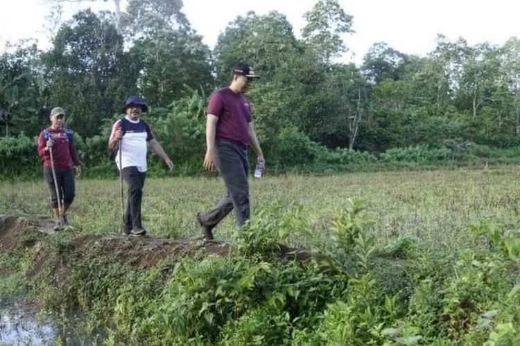 perjalanan Gubernur NTB Zulkieflimansyah mengunjungi Desa terpencil di Sumbawa